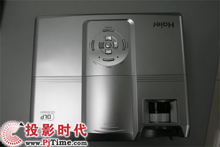 商務(wù)娛樂國產(chǎn)先鋒 海爾HR-D610投影機(jī)