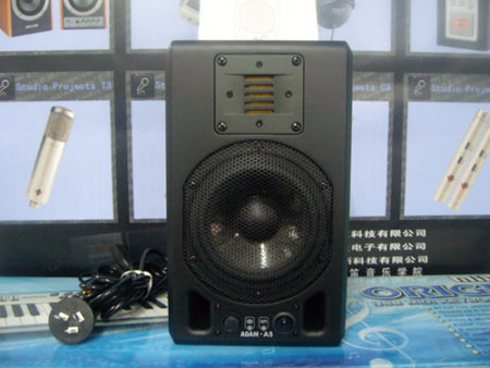 Studio Projects B1 ԒͲ +  Iconutrack Pro+ԒͲԭr(ji)2780Nr(ji)2300Ԫ