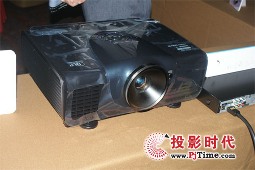 2009W(wng)ͥͶӰC-չʾƪ