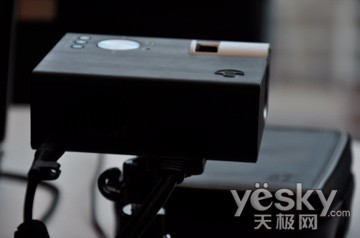 CES2010ձyͶӰC(j)ǈ(chng)