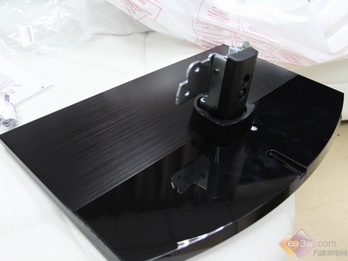索尼KDL-46HX700更多外觀細(xì)節(jié)