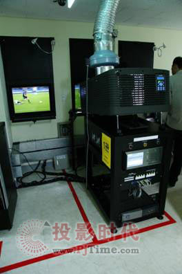 韓國樂天院線全線采用GDC數(shù)字影院服務(wù)器3D直播FIFA 2010世界杯