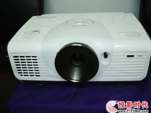 BenQ W5500