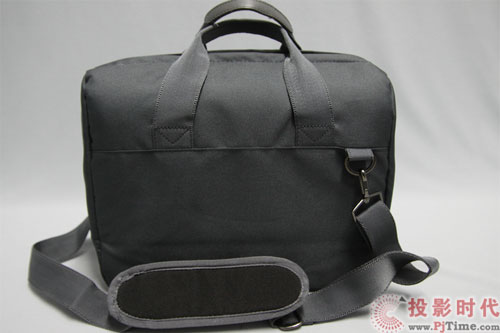 ɗ SP-M250WͶӰCԔy_(jng)ڰ׻