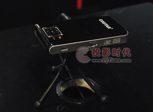 創(chuàng)新電子攜手中光學(xué) COSTAR微型投影驚現(xiàn)香港