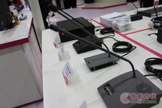 I(lng)g(sh)ǰ섓(chung)는yƷҫInfoComm China2013