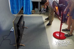 ߲ˤğSlim TV(zhn)O