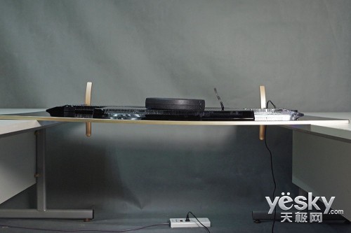 ߲ˤğSlim TV(zhn)O