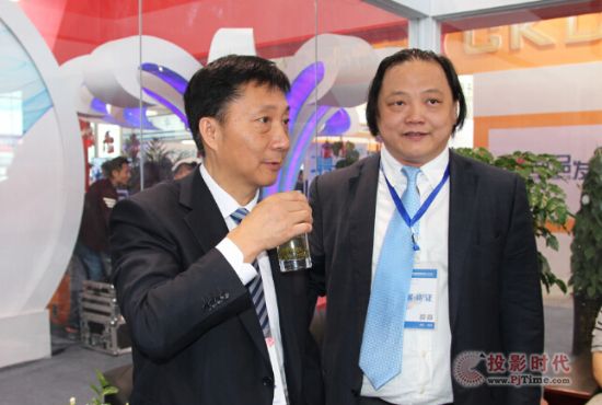 ¿Ƽɷ&AӿƼ(qing)(qing)(lin)υչRչ(hu)