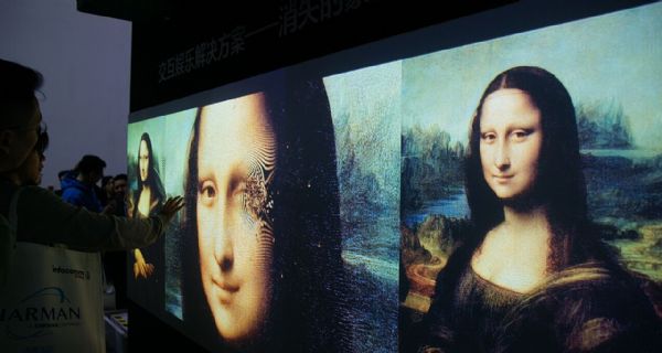 {SƼ (q)(dng)(chung)Ӱ InfoComm China 2018ʬF(xin)Ų@ʾ