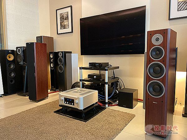 ^Dynaudio Focus 340/380