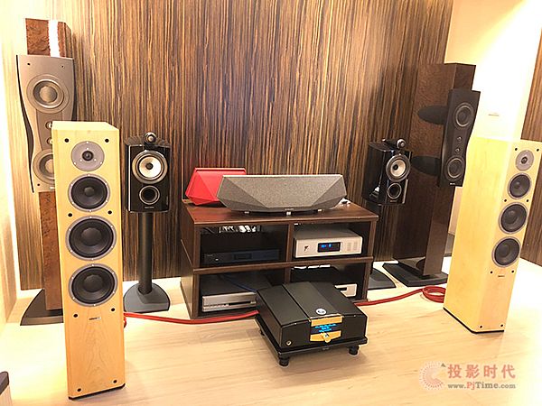 ^Dynaudio Focus 340/380