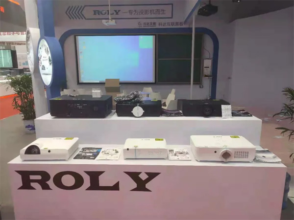 u.tu|56ø߲(hu)-ROLYͶӰC(j)c㲻Ҋ(jin)ɢ