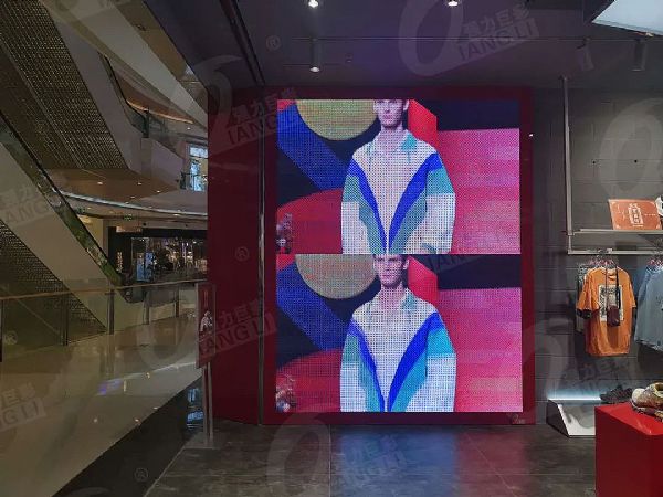 LED@ʾûM(jn)ɞǻ@ʾ