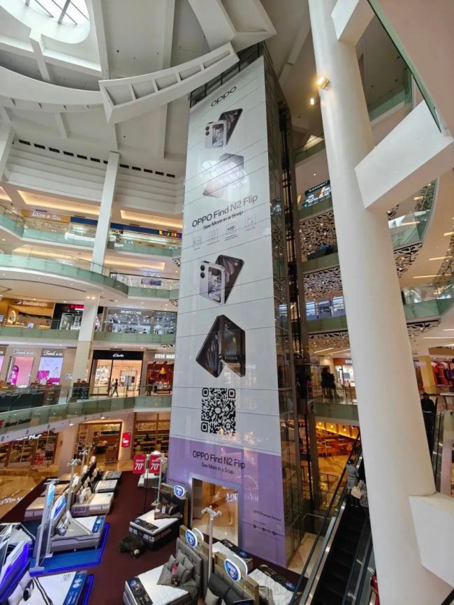 LED͸c(din)ż_(d)ؘ(bio)Gandaria Cityͥ